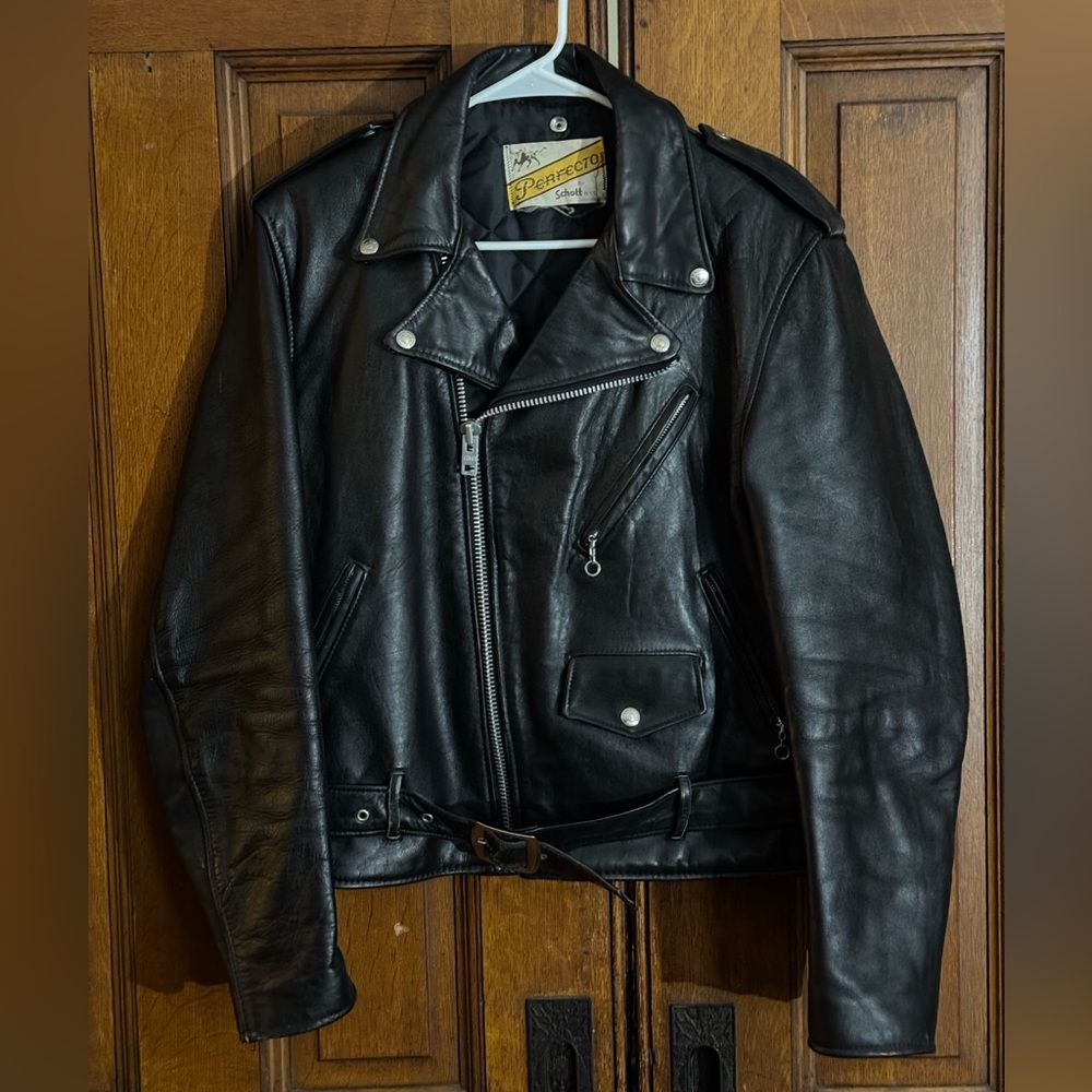 Schott Perfecto Leather Biker Jacket…small Size 
Very good condition. 1980’s